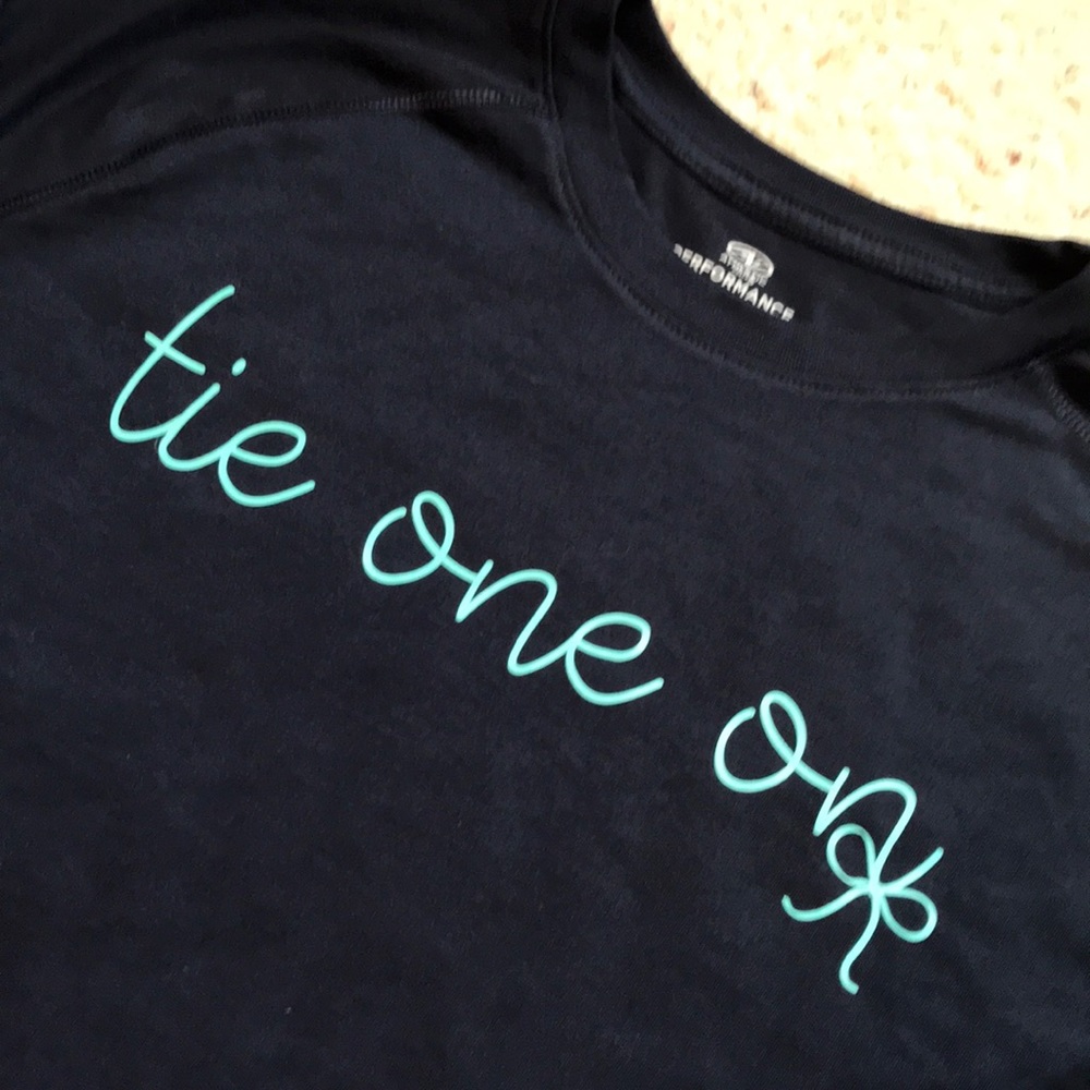 Long sleeve tee